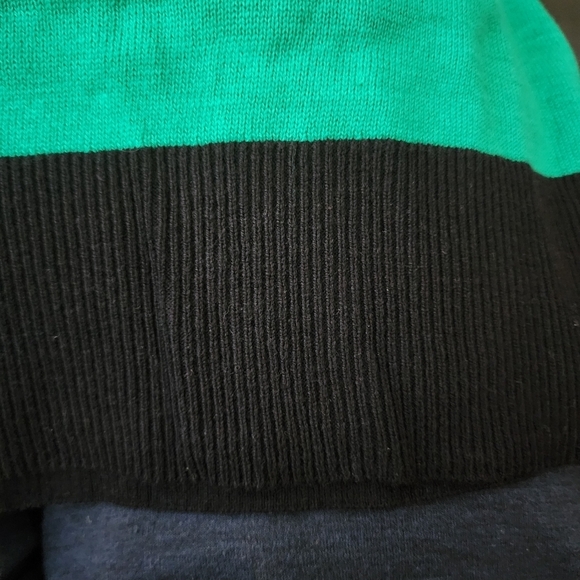 Elle Short Sleeve Sweater Top Green Black White Bow Collar Women's XS Preppy EUC - Picture 4 of 8